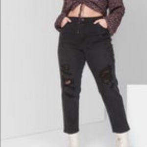 Shredded Black Boyfriend Jeans